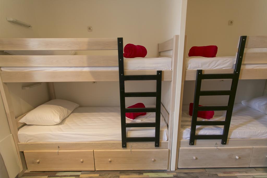 City Hostel Trogir Cameră foto